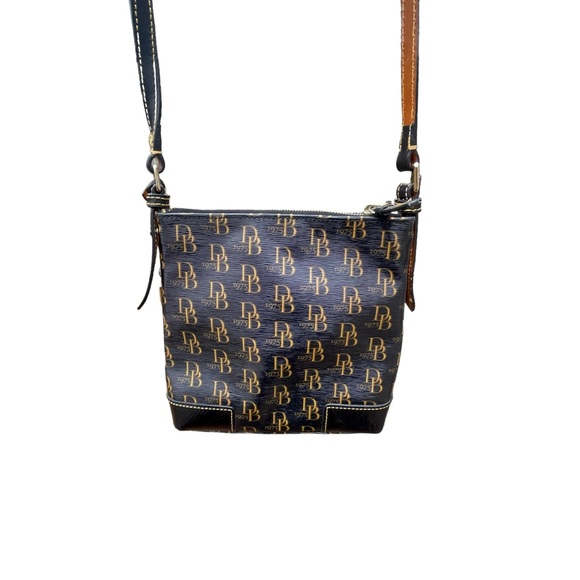 DOONEY AND BOURKE VINTAGE CROSSBODY BAG - Picture 3 of 11